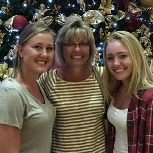 Meet your Posher, Phyllis